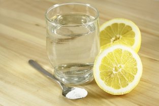auga con limón